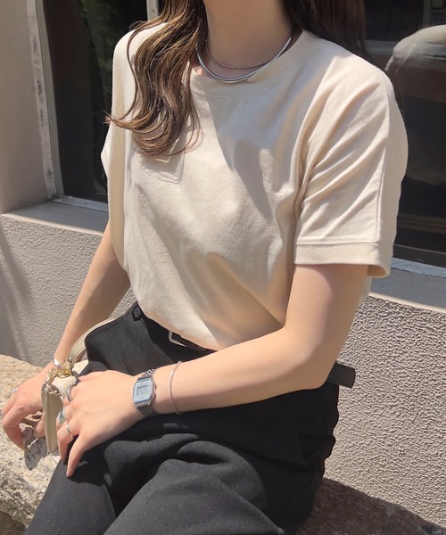 KOBE LETTUCE(コウベレタス)の「選べるモックネックorクルーネック UVカットコットン100%フレンチTシャツ(Tシャツ/カットソー・レディース・オフホワイト/ライトベージュ/オリーブ/ブラウン/ブラック/ブルー/イエロー/チャコール/グレイッシュベージュ/ネイビー/オレンジ/カーキ/ホワイト×ブラック/グリーン/ブルー系/オレンジ系/ブラック×ホワイト/ベージュ系/ホワイト系その他2/ホワイト系/ブラック系/ホワイト系その他/ネイビー系/グレー系/ロイヤルブルー/ネイビー×ホワイト/ブルー系1/アイボリー系1/ピンク系/ネイビー系1/ピンク/グレー系1/アイボリー系/グレー/グリーン系/ミント・M/L/LL)」の18枚目の写真