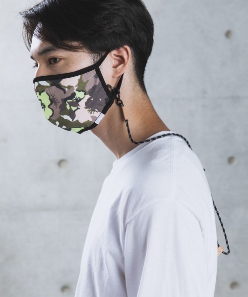 rehacer(レアセル)の「rehacer : Original Fabric Mask Made in Japan / オリジナル ファブリック マスク メイドインジャパン(マスク・メンズ・ブルー系その他/カモフラージュ/ブラック系その他/ブラック系その他2・FREE)」の1枚目の写真