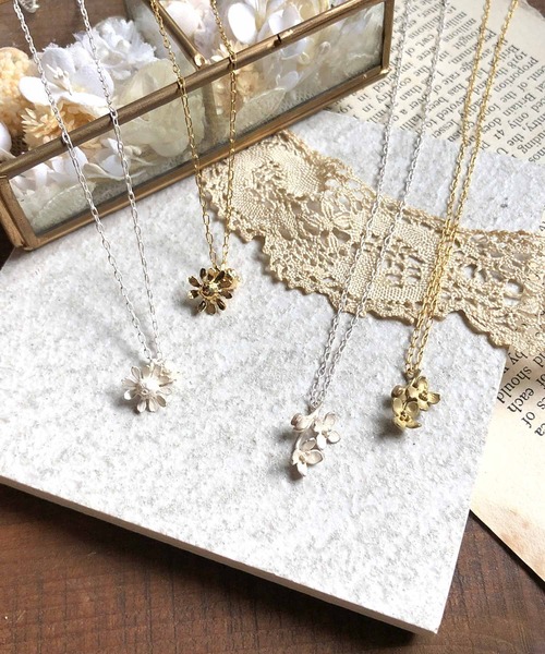 m.soeur（エムスール）の「カモミールのネックレス＊（ネックレス・レディース・シルバー・FREE）」の5枚目の写真