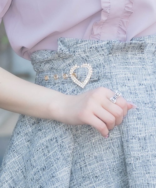 ROJITA（ロジータ）の「ハートビジューバックルスカート（スカート・レディース・ブラック/ホワイト/グレー・FREE）」の12枚目の写真