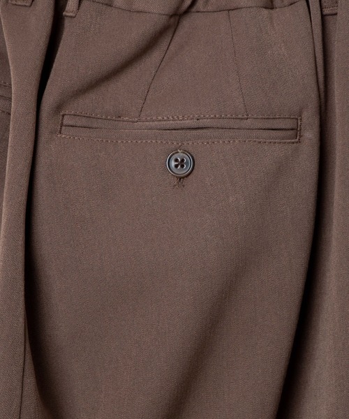 LUCY（ルーシー）の「LUCY/T/R LOOSE TUCK WIDE SLACKS（スラックス・メンズ・ブラウン/ブラック・MEDIUM/LARGE）」の15枚目の写真