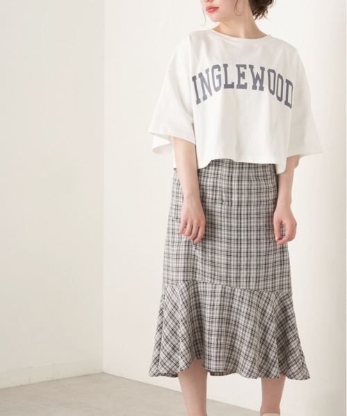 OLIVE des OLIVE（オリーブデオリーブ）の「カレッジプリントTシャツ（Tシャツ/カットソー・レディース・ベージュ/オフホワイト/スミクロ・FREE）」の8枚目の写真