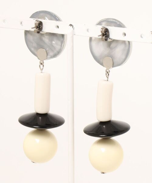 tone(トーン)の「【joesstyle】*Glass Pierce* マーブルペイントと大振りフランスビーズピアス(MA)(ピアス(両耳用)・レディース・グレー・FREE)」の2枚目の写真