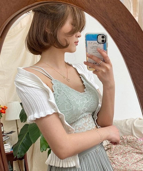 chuu（チュー）の「CHUU リムリブフリルニット（Tシャツ/カットソー・レディース・ブラック/レッド/アイボリー/ライトグリーン・FREE）」の21枚目の写真