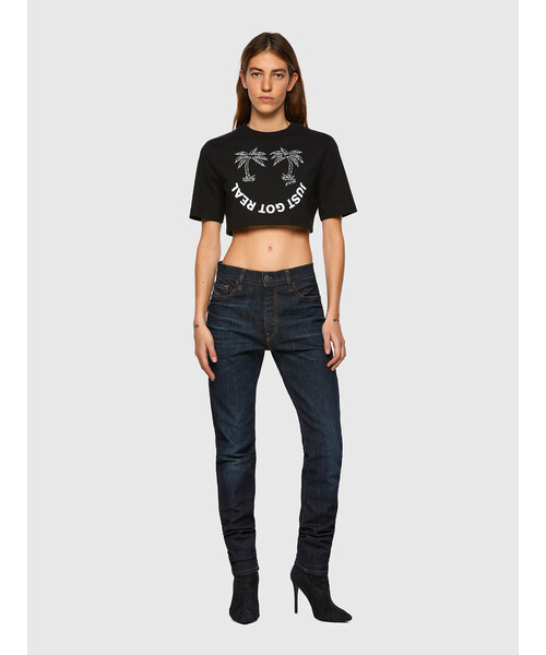 DIESEL（ディーゼル）の「レディース Tシャツ トップス カットソ－ スリムフィット ショート丈（Tシャツ/カットソー・レディース・ホワイト/ブラック・LARGE/SMALL/MEDIUM/X-SMALL）」の9枚目の写真