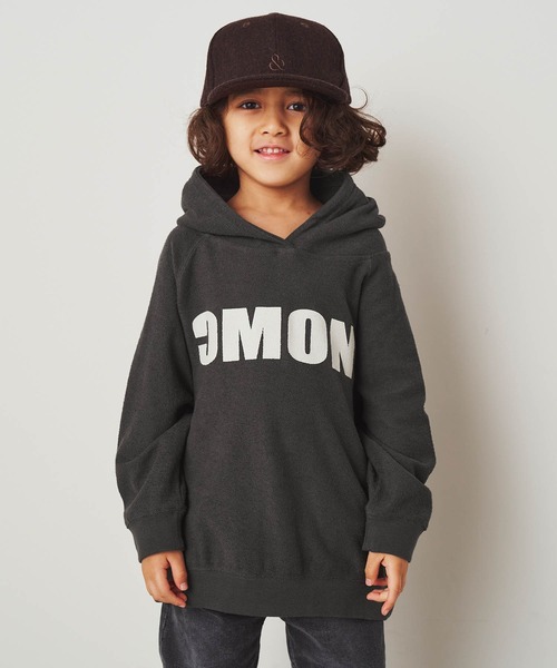 &yam(アンドヤム)の「USA裏毛オーバーサイズ裏使いプリントパーカー(パーカー・キッズ・ブルー/ブラック/ベージュ/ホワイト・130-140cm/150-160cm/140-150cm/120-130cm/110-120cm)」の10枚目の写真