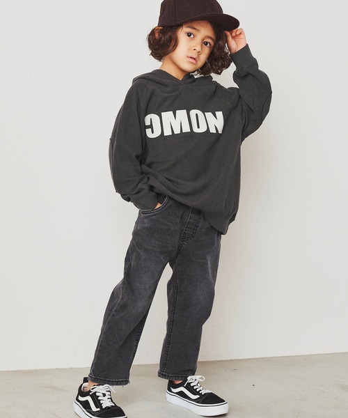 &yam(アンドヤム)の「USA裏毛オーバーサイズ裏使いプリントパーカー(パーカー・キッズ・ブルー/ブラック/ベージュ/ホワイト・130-140cm/150-160cm/140-150cm/120-130cm/110-120cm)」の13枚目の写真