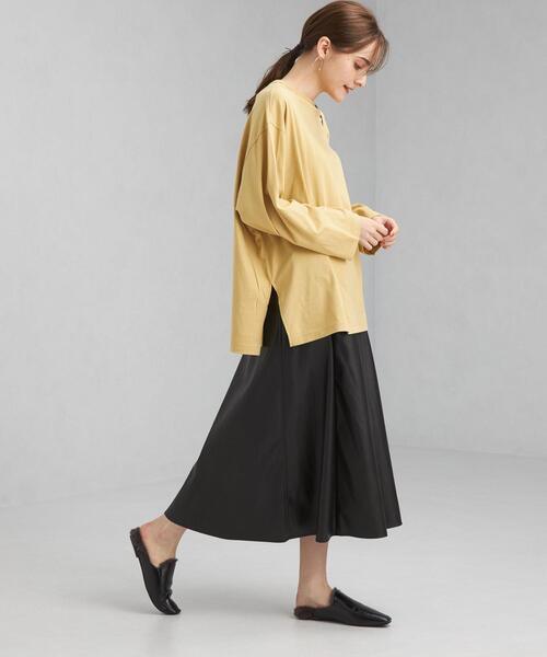 green label relaxing（グリーンレーベルリラクシング）の「フェイクレザー フレア スカート（スカート・レディース・ベージュ/ブラック・38/36）」の16枚目の写真