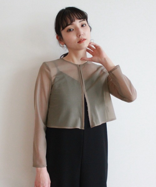 kaene（カエン）の「デザインホックシアージャケット（カーディガン/ボレロ・レディース・ベージュ/ブラック・36/38/34）」の14枚目の写真
