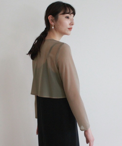 kaene（カエン）の「デザインホックシアージャケット（カーディガン/ボレロ・レディース・ベージュ/ブラック・36/38/34）」の5枚目の写真