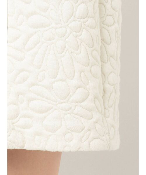 dazzlin（ダズリン）の「フラワーキルティングエッグチュニック（チュニック・レディース・ブラック/オフホワイト/ブルー・FREE）」の19枚目の写真