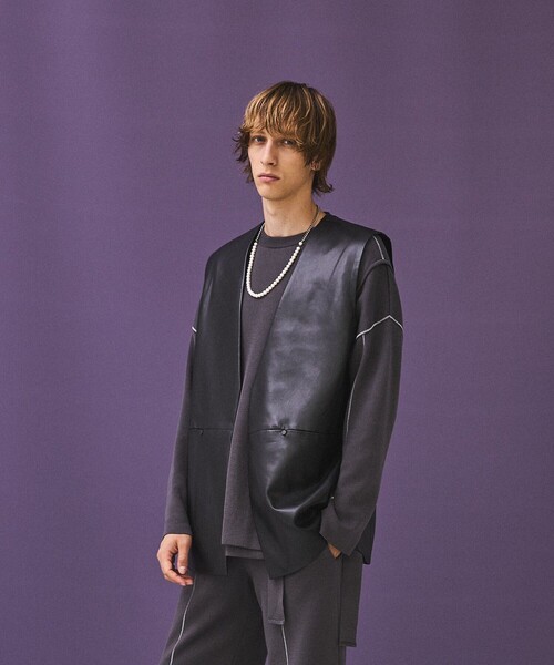 PUBLIC TOKYO ¥14,300【youth】シンセティックレザーベスト PUBLIC TOKYO ¥14,300【youth】シンセティックレザーベスト