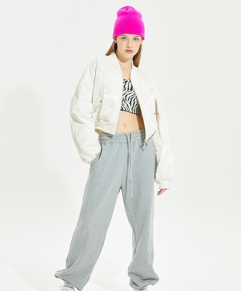 CRANK（クランク）の「【CRANK】LOGO SHORT BEANIE（ニットキャップ/ビーニー・レディース・ブラック/ピンク・ONE SIZE）」の4枚目の写真