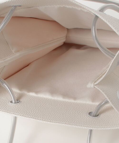 NaNa-NaNa（ナナナナ）の「【nana-nana】A4 BASKETBALL（ショルダーバッグ・メンズ・ホワイト/パープル・FREE）」の4枚目の写真