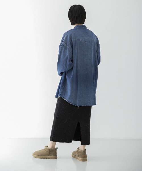 UGG(アグ)の「『一部WEB限定カラー』UGG CLASSIC ULTRA MINI(ブーツ・レディース・ブラック/グリーン系その他/グレー/キャメル・6/8/5/7)」の19枚目の写真