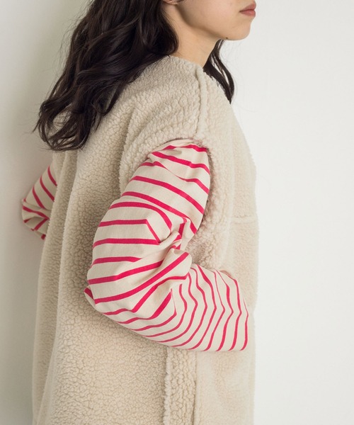 w closet（ダブルクローゼット）の「エコスエードムートンベスト（その他アウター・レディース・ライトベージュ/グレイッシュベージュ・FREE）」の16枚目の写真