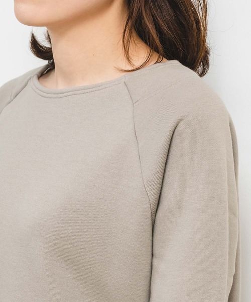 quadro（クオドロ）の「コーデュラヘビー裏毛ラグランプルオーバー（Tシャツ/カットソー・レディース・グレイッシュベージュ/カーキ/オートミール/ダークブラウン/ホワイト/ブルーグリーン/ダークネイビー・FREE）」の21枚目の写真