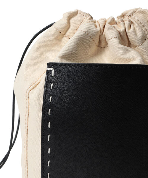 BEAMS LIGHTS（ビームスライツ）の「BEAMS LIGHTS / キャンバス 巾着（ハンドバッグ・メンズ・ブラウン/ナチュラル・FREE）」の6枚目の写真