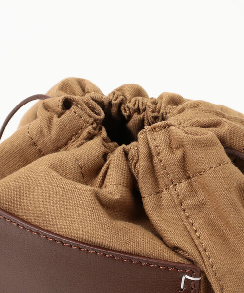 BEAMS LIGHTS（ビームスライツ）の「BEAMS LIGHTS / キャンバス 巾着（ハンドバッグ・メンズ・ブラウン/ナチュラル・FREE）」の14枚目の写真