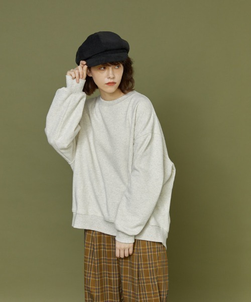 idem(イデム)の「idem over pullover/裏起毛オーバースウェット(スウェット・レディース・パープル/グレー・FREE)」の9枚目の写真