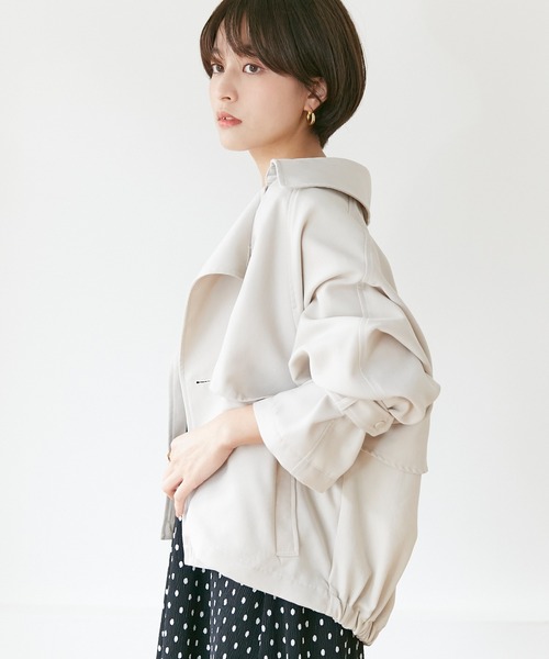 INCEDE（インシード）の「ツイルピーチ ショートトレンチコート（その他アウター・レディース・ベージュ/オフホワイト・LL/3L/M/L）」の9枚目の写真