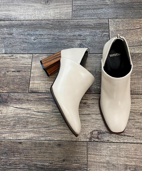 SOROTTO（ソロット）の「ウッドヒールのスクエアトゥブーティー（パンプス・レディース・ブラック/アイボリー・LL/3L/S/M/L）」の20枚目の写真