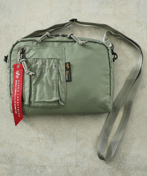 Alpha Industries（アルファインダストリーズ）の「ユーティリティポケット ショルダーバッグ（ショルダーバッグ・メンズ・ブラック/グリーン/グレー系その他/ネイビー・FREE）」の2枚目の写真