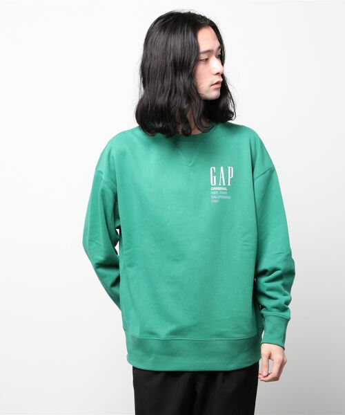 GAP(ギャップ)の「カーボナイズド フレンチテリー オーバーサイズ GAPロゴ クルーネックス ウェット・トレーナー(スウェット・メンズ・ブラック/グリーン・S/M/L/XL/XS/XXS)」の9枚目の写真