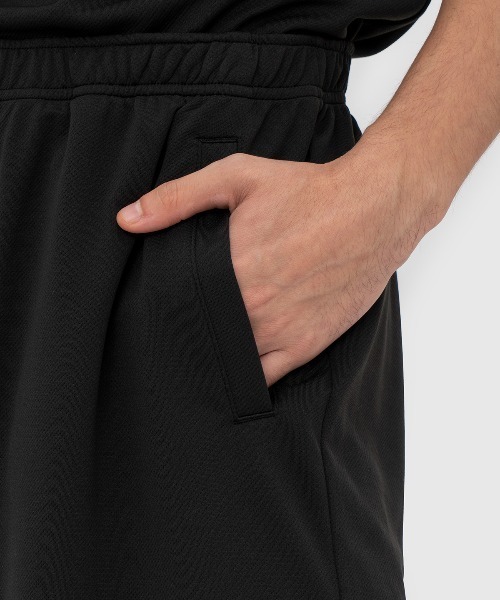 le coq sportif(ルコックスポルティフ)の「エコペットハーフパンツ ベーシック メンズ ウェア ハーフパンツ ショートパンツ ボトムス トレーニング トレーニングウェア スポーツウェア(その他パンツ・メンズ・チャコールグレー/ブラック/ネイビー・S/M/L/XL/XXL)」の10枚目の写真