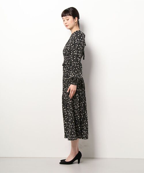 MIIA（ミーア）の「ウエストシャーリングフラワーワンピース（ワンピース・レディース・ブラック/オフホワイト/グリーン・FREE）」の19枚目の写真