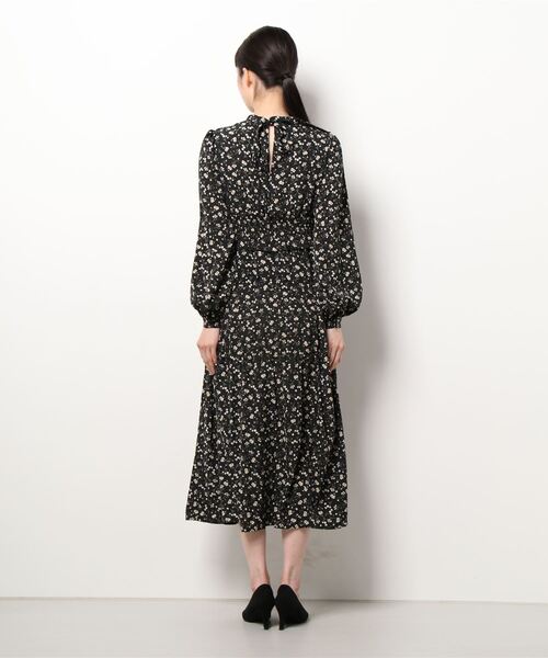 MIIA（ミーア）の「ウエストシャーリングフラワーワンピース（ワンピース・レディース・ブラック/オフホワイト/グリーン・FREE）」の20枚目の写真