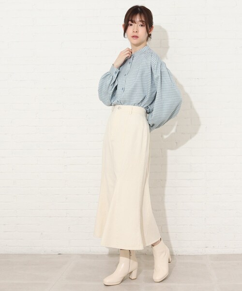 Cutie Blonde（キューティーブロンド）の「◆【S-L】カラーマーメイドスカート（デニムスカート・レディース・サックスブルー/グリーン/アイボリー・01/02/03）」の13枚目の写真