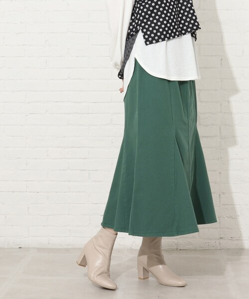 Cutie Blonde（キューティーブロンド）の「◆【S-L】カラーマーメイドスカート（デニムスカート・レディース・サックスブルー/グリーン/アイボリー・01/02/03）」の16枚目の写真