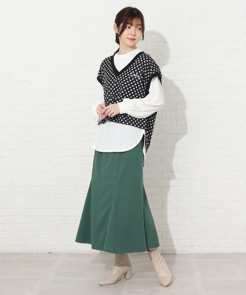 Cutie Blonde（キューティーブロンド）の「◆【S-L】カラーマーメイドスカート（デニムスカート・レディース・サックスブルー/グリーン/アイボリー・01/02/03）」の17枚目の写真