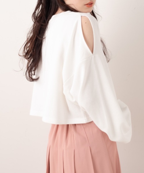 OLIVE des OLIVE（オリーブデオリーブ）の「オープンショルダー刺繍プルオーバー/カットアウトトップス（スウェット・レディース・ネイビー/グレー/オフホワイト・FREE）」の8枚目の写真