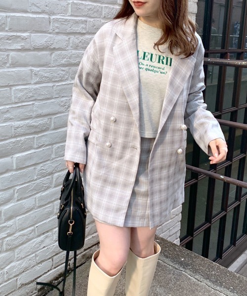 OLIVE des OLIVE（オリーブデオリーブ）の「オープンショルダー刺繍プルオーバー/カットアウトトップス（スウェット・レディース・ネイビー/グレー/オフホワイト・FREE）」の16枚目の写真