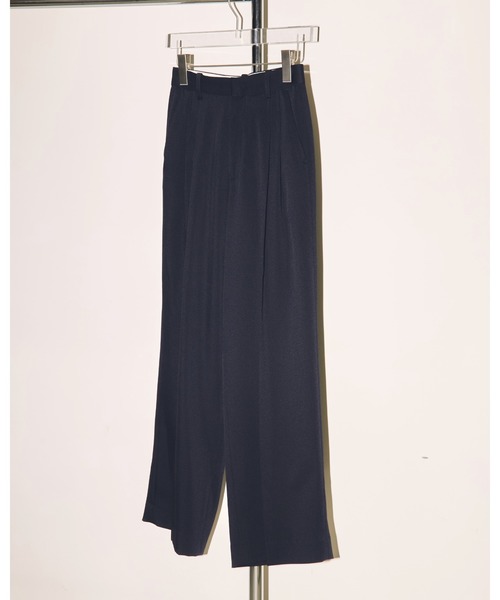 TODAYFUL(トゥデイフル)の「タックワイドトラウザース(その他パンツ・レディース・ダークブラウン/インディゴブルー・36inch/38inch)」の16枚目の写真