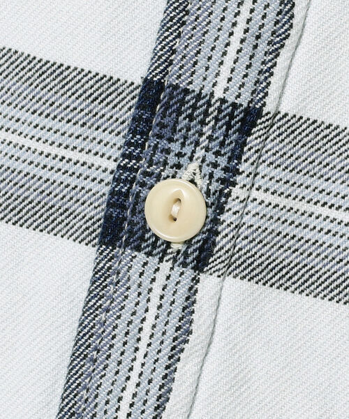REMI RELIEF（レミレリーフ）の「REMI RELIEF × BEAMS PLUS / 別注 Indigo Check Shirt（シャツ/ブラウス・メンズ・ホワイト/サックスブルー・SMALL/MEDIUM/LARGE/X-LARGE）」の15枚目の写真