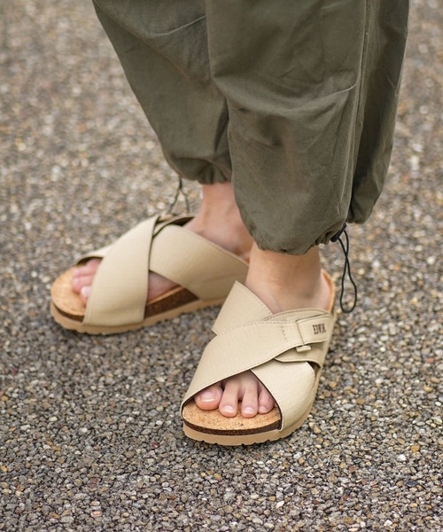 EDWIN（エドウィン）の「【EDWIN/エドウィン】リップストップ　クロスベルトサンダル　ワンポイントブランドロゴ（サンダル・メンズ・ブラック/カーキ/マスタード/ベージュ・25cm/27cm/28cm/26cm）」の12枚目の写真