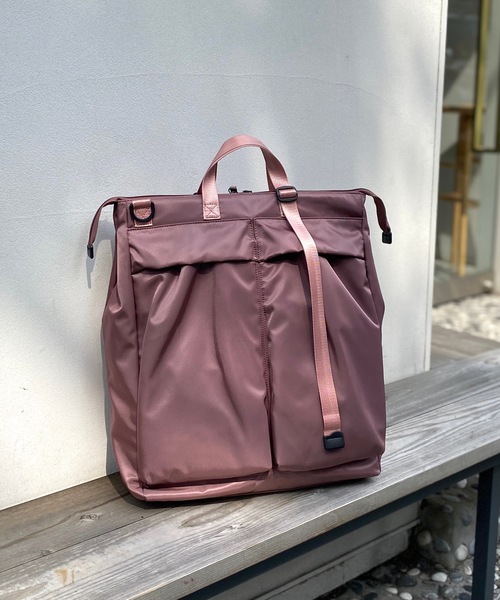 SOLPRESA（ソルプレーサ）の「●4WAYヘルメットバッグ　トートバッグ　リュック　ショルダーバッグ（トートバッグ・メンズ・ブラック/モカ/ライトカーキ/ピンク・ONE SIZE）」の8枚目の写真
