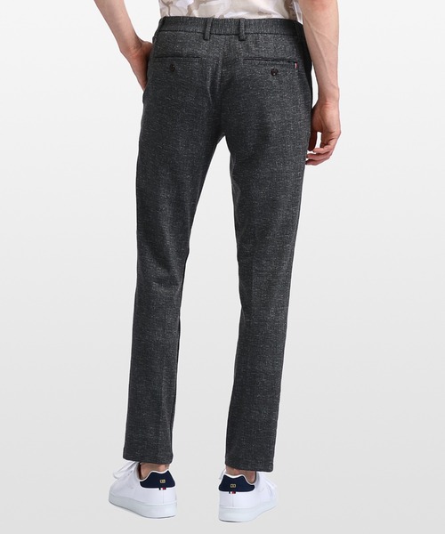 TOMMY HILFIGER（トミーヒルフィガー）の「デニムライクテーパードパンツ（スラックス・メンズ・ネイビー/グレー・32inch/30inch/34inch/36inch）」の3枚目の写真