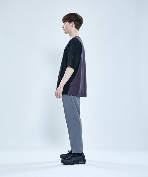 CITY TOKYO(シティトウキョウ)の「REFLAXワイドテーパードパンツ(スラックス・メンズ・ブラック/アイボリー/グレー系その他2・1/2)」の4枚目の写真