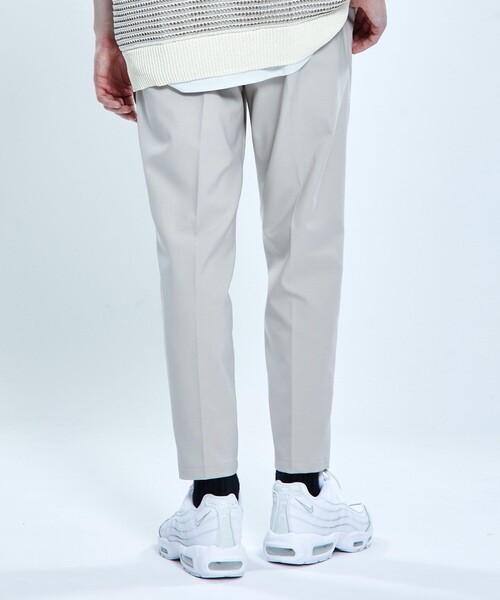 CITY TOKYO(シティトウキョウ)の「REFLAXワイドテーパードパンツ(スラックス・メンズ・ブラック/アイボリー/グレー系その他2・1/2)」の5枚目の写真