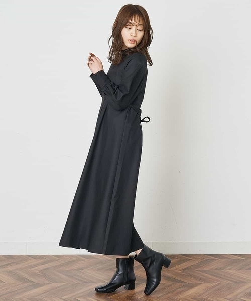 A de a.v.v(アードアー・ヴェ・ヴェ)の「ハイネックタックフレアーワンピ―ス(ワンピース・レディース・ライトパープル/ベージュ/ブラック・36/38)」の11枚目の写真