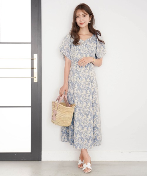 フローラル プリント チューリップスリーブ ワンピース Le ヴァニレ のワンピース フローラル Reve Reve Vaniller ル ヴァニレ のファッション Le Vaniller ル Vaniller ワンピース Reve レーヴ 非対面販売の
