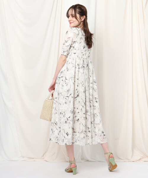 couture brooch(クチュールブローチ)の「◆カラーコードサンダル(サンダル・レディース・黄緑系/オフホワイト/ブラック/ベビーピンク・30/35/45)」の13枚目の写真