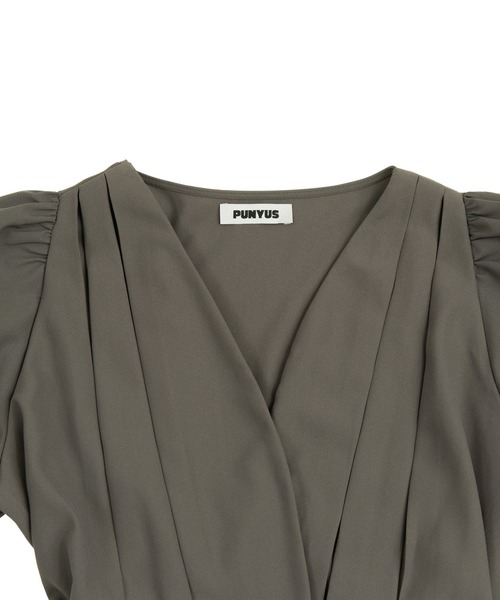 PUNYUS（プニュズ）の「カシュクールロングワンピース（ワンピース・レディース・ベージュ/グリーン/ダークグレー・1/2/4/3）」の5枚目の写真
