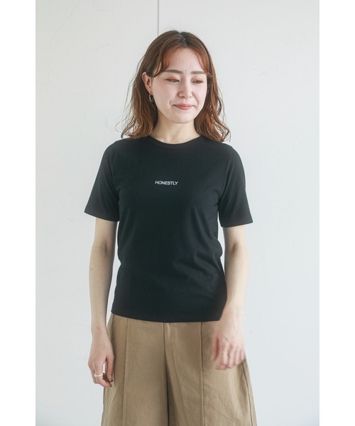 ehka sopo(エヘカソポ)の「ちびロゴTシャツ(Tシャツ/カットソー・レディース・ブラック/サックスブルー/オレンジ/オフホワイト・フリ-)」の11枚目の写真