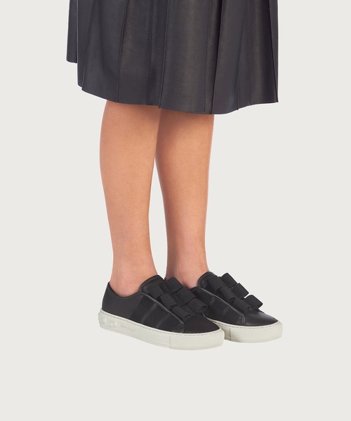 FERRAGAMO(フェラガモ)の「スニーカー(スニーカー・レディース・ブラック・6/6.5/5/7/7.5/5.5)」の4枚目の写真