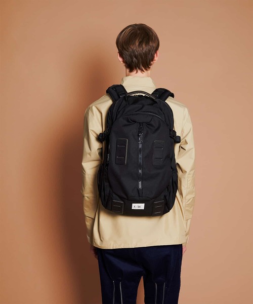 F/CE. （エフシーイー）の「F/CE. 950 TRAVEL BP / エフシーイー 950 トラベル バックパック（バックパック/リュック・メンズ・ブラック/ベージュ/ネイビー/グレー・FREE）」の6枚目の写真